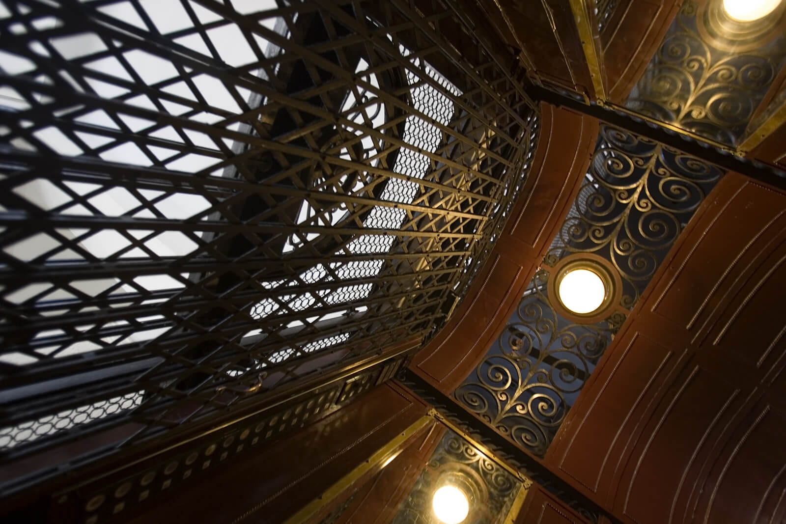 Interior view of an ornate LU/LA elevator